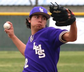 Lemoore's Josiah Montoya pitches in the third inning of Tuesday's 5-4 dramatic loss to Hanford West
